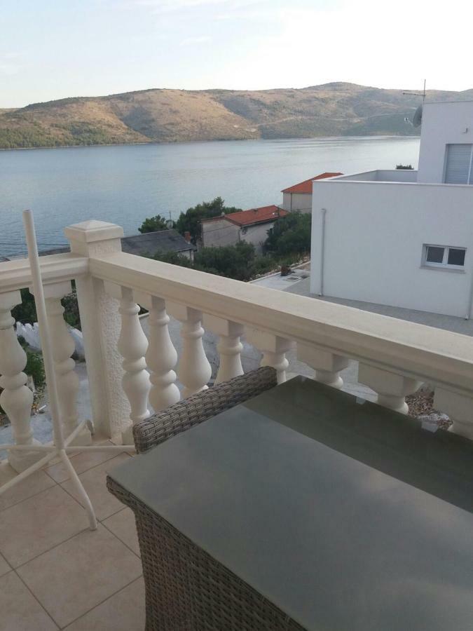 Apartments Prpic Сегет-Враница Экстерьер фото